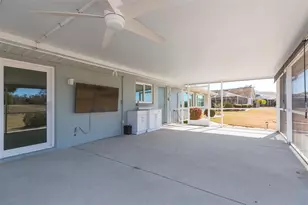 319 Brockfield Dr, Sun City Center, FL 33573 - Photo 40