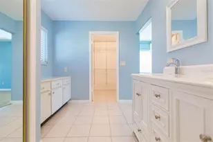 319 Brockfield Dr, Sun City Center, FL 33573 - Photo 26