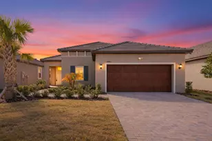 10661 Tupper Cay Dr, San Antonio, FL 33576 - Photo 1