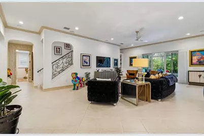 29118 Picana Lane, Wesley Chapel, FL 33543 - Photo 2