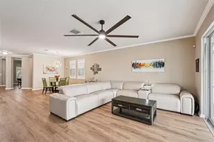 1303 Parker Den Dr, Ruskin, FL 33570 - Photo 6