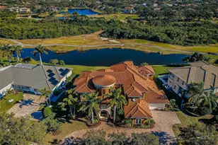 9209 Silverthorn Rd, Seminole, FL 33777 - Photo 1