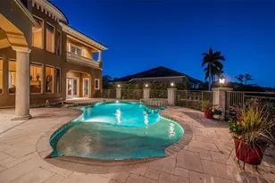 9209 Silverthorn Rd, Seminole, FL 33777 - Photo 80