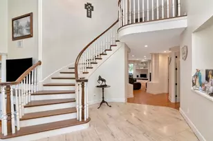 13104 Greengage Ln, Tampa, FL 33612 - Photo 4