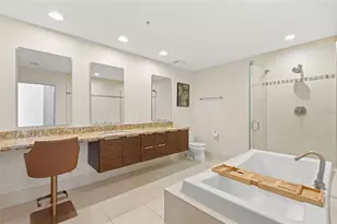 175 1st St S, Saint Petersburg, FL 33701 - Photo 30