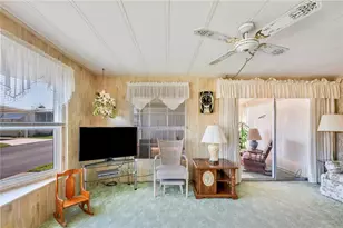 37812 Valencia Ave, Zephyrhills, FL 33541 - Photo 14