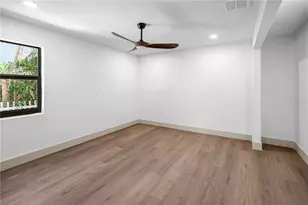 567 Baywood Dr S, Dunedin, FL 34698 - Photo 28