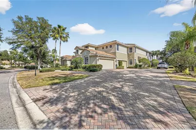1420 Emerald Dunes Drive, Sun City Center, FL 33573 - Photo 6