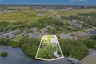 734 Weedon Dr NE, Saint Petersburg, FL 33702 - Photo 16