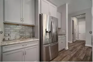 7004 Mainland Ave, Apollo Beach, FL 33572 - Photo 22