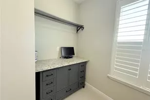 7004 Mainland Ave, Apollo Beach, FL 33572 - Photo 58