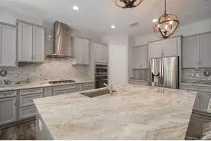 7004 Mainland Ave, Apollo Beach, FL 33572 - Photo 26