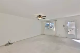 1811 Bedford Ln, Sun City Center, FL 33573 - Photo 8