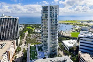 175 1st St S, Saint Petersburg, FL 33701 - Photo 24