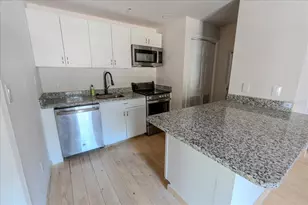 2402 E Martin Luther King Jr Blvd, Tampa, FL 33610 - Photo 4