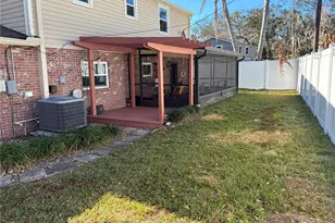 322 Fern Cliff Ave, Temple Terrace, FL 33617 - Photo 2