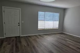 2043 Denmark St, Clearwater, FL 33763 - Photo 4