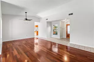 15717 Pennington Rd, Tampa, FL 33624 - Photo 8