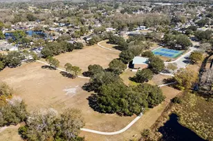 15717 Pennington Rd, Tampa, FL 33624 - Photo 48