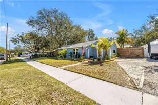 2834 W Bay Haven Dr, Tampa, FL 33611 - Photo 20