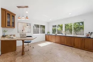 1344 62nd Pl S, Saint Petersburg, FL 33705 - Photo 4