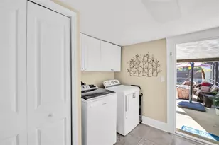 903 E McBerry St, Tampa, FL 33603 - Photo 38