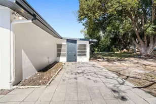 10536 Laburnum Dr, Port Richey, FL 34668 - Photo 24