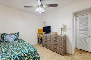 5550 Kelly Dr N, Saint Petersburg, FL 33703 - Photo 12