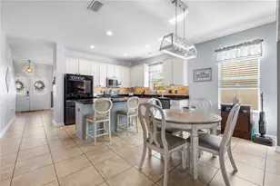 5463 Shasta Daisy Pl, Land O Lakes, FL 34639 - Photo 10