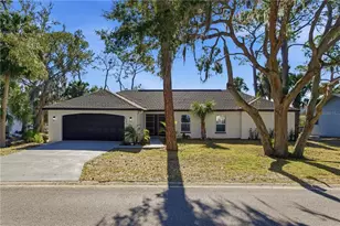 4346 Marine Pkwy, New Port Richey, FL 34652 - Photo 8