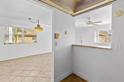 187 Saxony Terrace #D, Delray Beach, FL 33446 - Photo 10