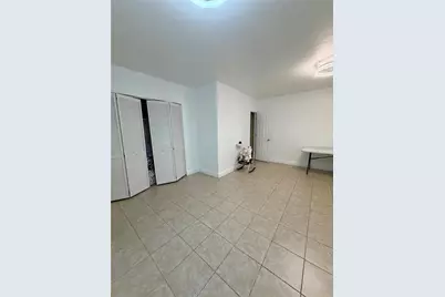 8026 Jackson Springs Road, Tampa, FL 33615 - Photo 30