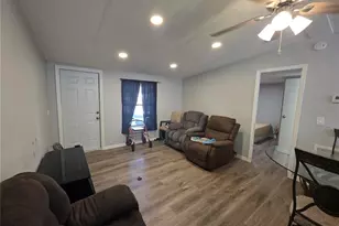 34924 Talisman St, Dade City, FL 33523 - Photo 2