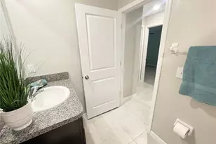7104 Amelia Cove Ct, Sun City Center, FL 33573 - Photo 26