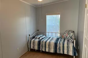 11300 124th Ave, Largo, FL 33778 - Photo 18