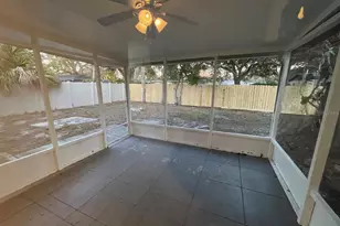 471 Keene Park Dr E, Largo, FL 33771 - Photo 20