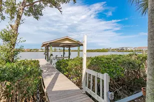 600 Soundview Dr, Palm Harbor, FL 34683 - Photo 60