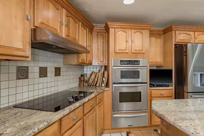 600 Soundview Drive, Palm Harbor, FL 34683 - Photo 22