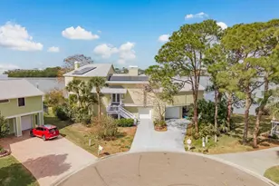 600 Soundview Dr, Palm Harbor, FL 34683 - Photo 2