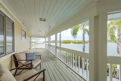 600 Soundview Drive, Palm Harbor, FL 34683 - Photo 16