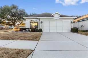 11911 Valley Falls Loop, Spring Hill, FL 34609 - Photo 2