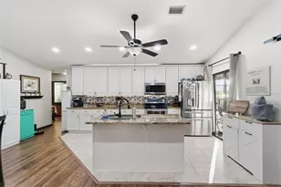 1925 Dockside Dr, Valrico, FL 33594 - Photo 14