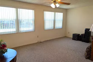 10139 44th Way N, Pinellas Park, FL 33782 - Photo 16