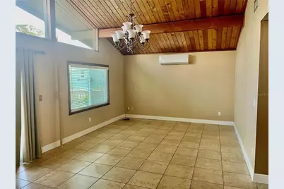 1726 Nevada Avenue NE, Saint Petersburg, FL 33703 - Photo 8