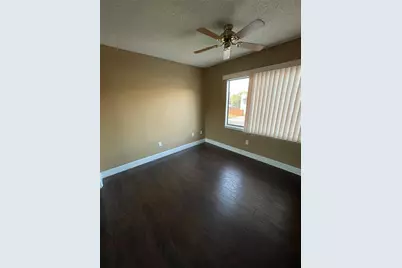 1726 Nevada Avenue NE, Saint Petersburg, FL 33703 - Photo 12