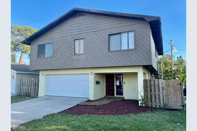 1726 Nevada Avenue NE, Saint Petersburg, FL 33703 - Photo 2