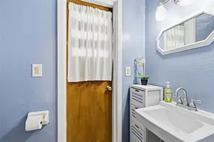 847 Hillside Dr, Palm Harbor, FL 34683 - Photo 28