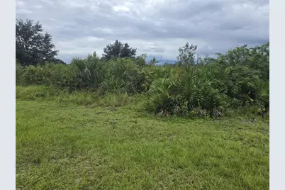 2605 70th Street W, Lehigh Acres, FL 33971 - Photo 8