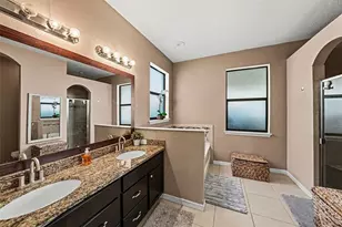 12530 Ballentrae Forest Dr, Riverview, FL 33579 - Photo 14
