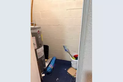 6760 Lake Rochester Lane, Gibsonton, FL 33534 - Photo 14